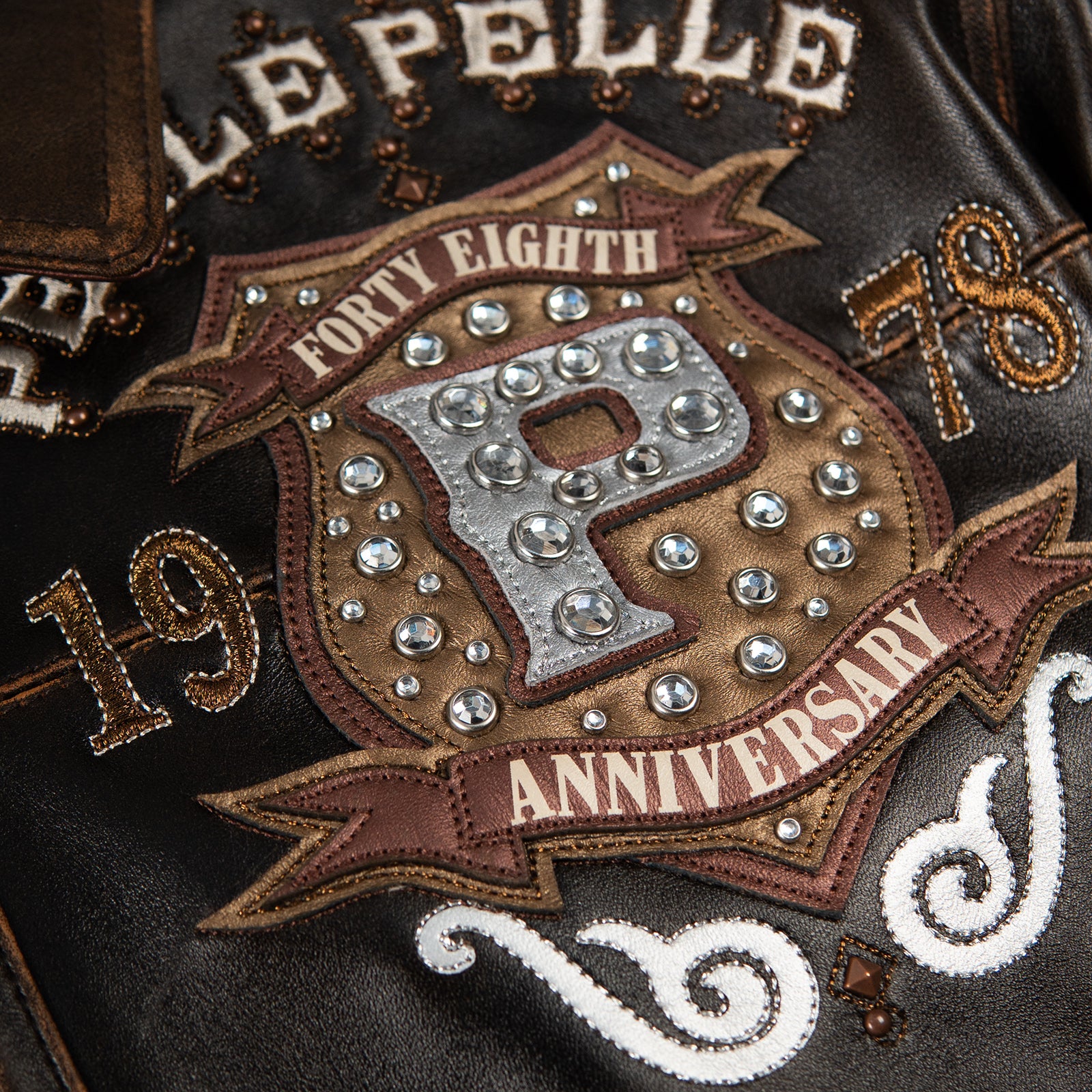 Pelle Pelle Unrivaled Anniversary Womens Crop Jacket